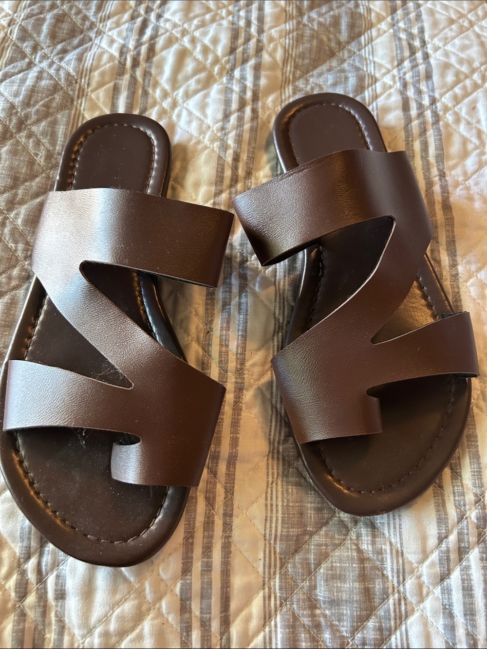 Women’s Brown Slide Sandals - Classic Casual Slip-On